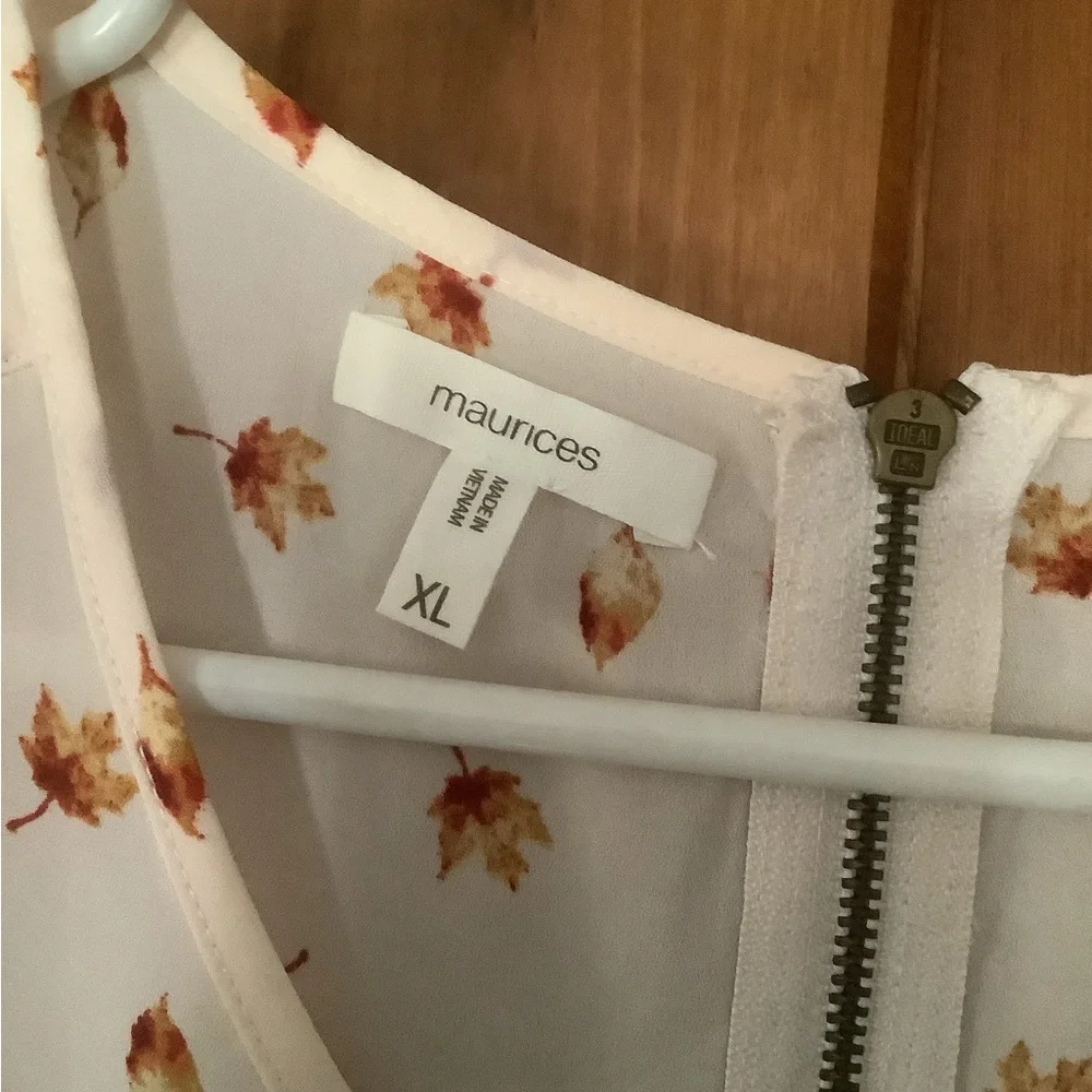 Fall blouse by Maurices LNC - Picture 4 of 4